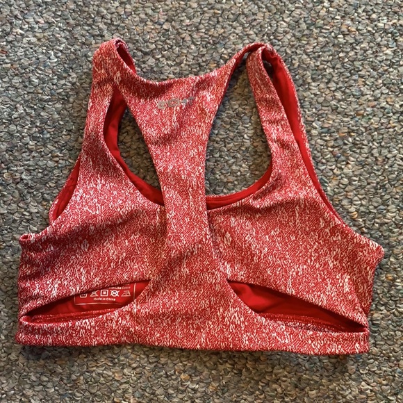 ECHT Hana Sportsbra/Leggings (Lollipop Pink) - Picture 2 of 4